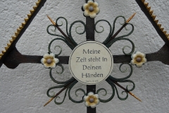 detail_grabkreuz_vorne-1